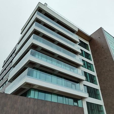 Апартаменты Sky Loft Яссы Экстерьер фото