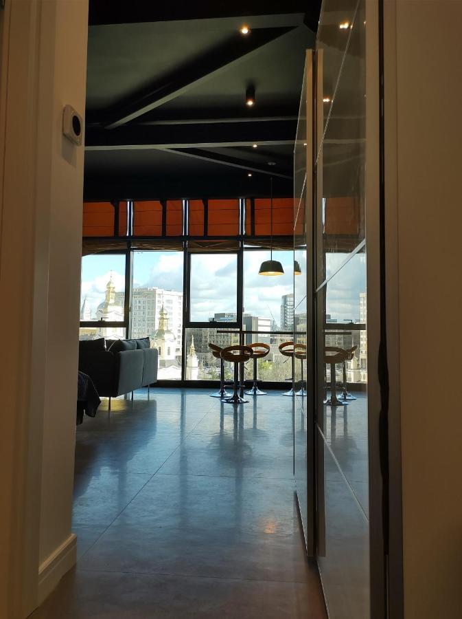 Апартаменты Sky Loft Яссы Экстерьер фото